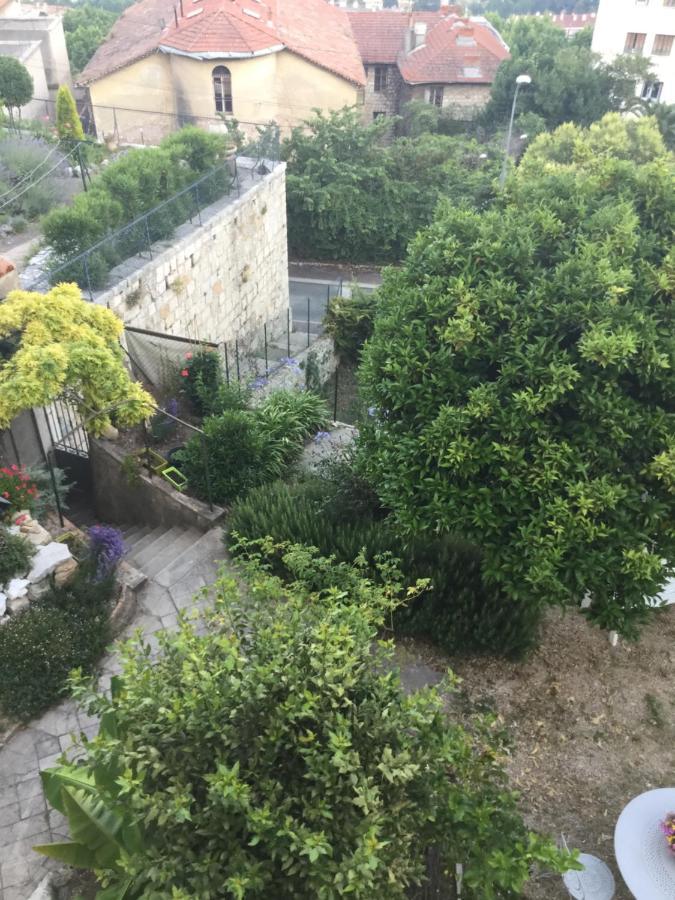 Bed and Breakfast Les Palmiers Grasse Exterior foto